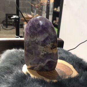 Dream amethyst freeform